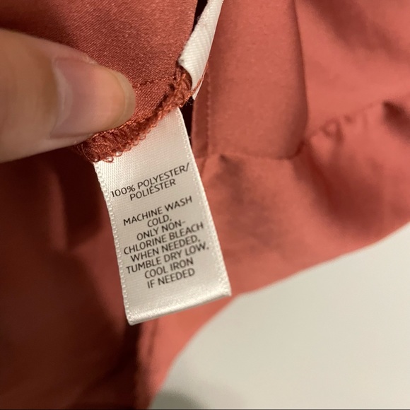 Ann Taylor LOFT button down shirt - Picture 4 of 5